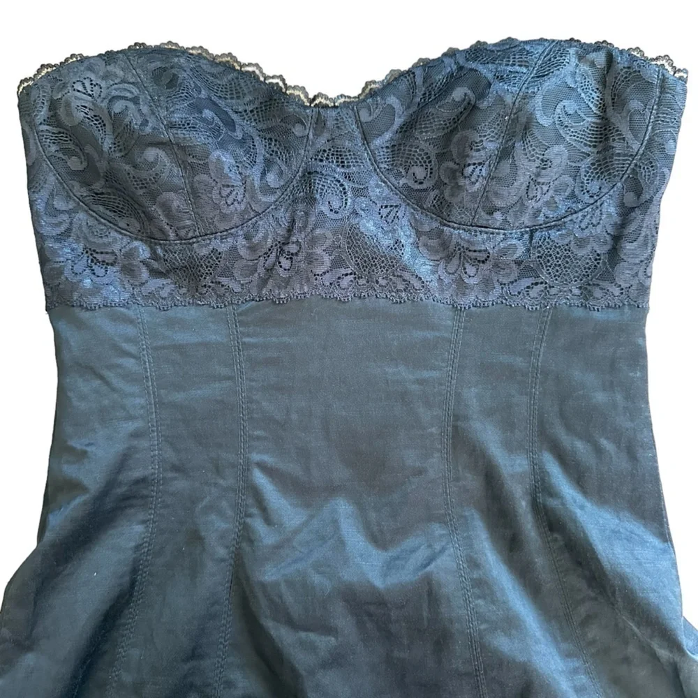 Bebe Black Shapewear Firm Control Strapless Slip